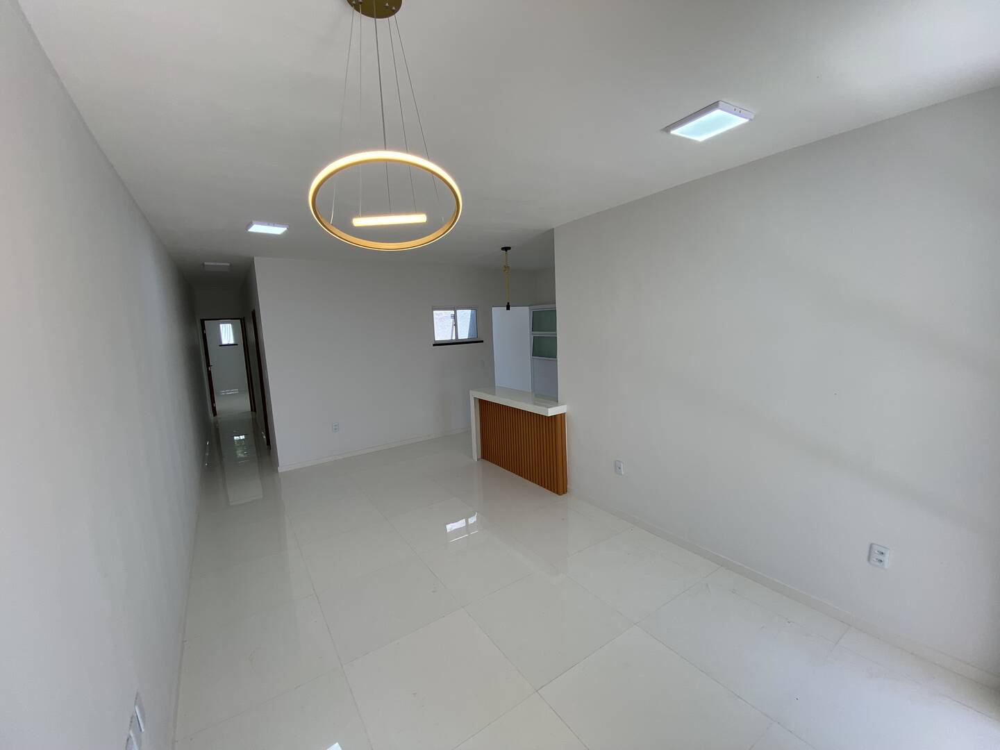 Casa à venda com 3 quartos, 100m² - Foto 5