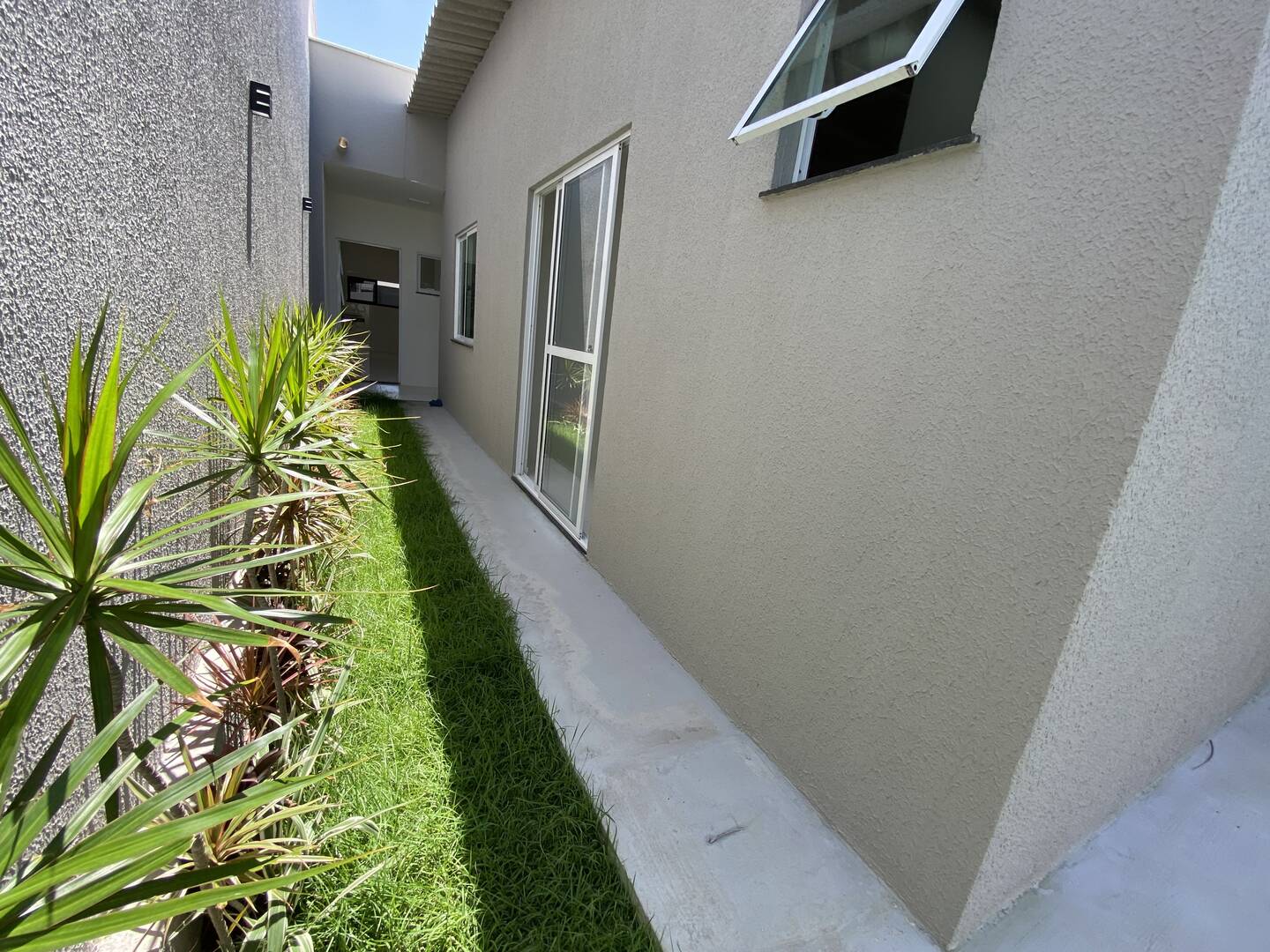Casa à venda com 3 quartos, 100m² - Foto 15